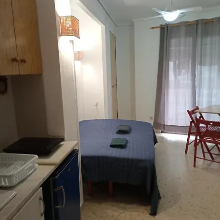 Estudio Piscina El Retiro * דניה